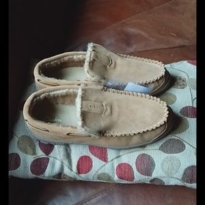 Clarks Moccasin Slippers